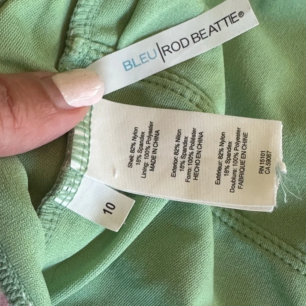 BLEU ROD BEATTIE | RING ME UP CROSS-BACK ONE PIECE SWIMSUIT, FLORAL - Picture 5 of 7